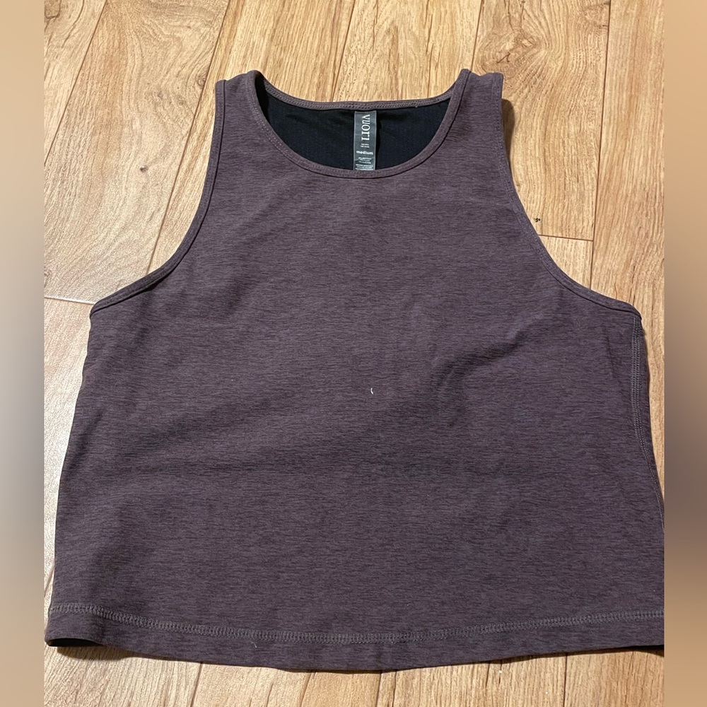 Vuori Eggplant athletic top!